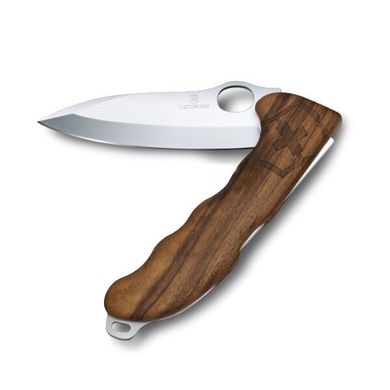 Нож швейцарский Victorinox Hunter Pro 0.9411.M63, орех